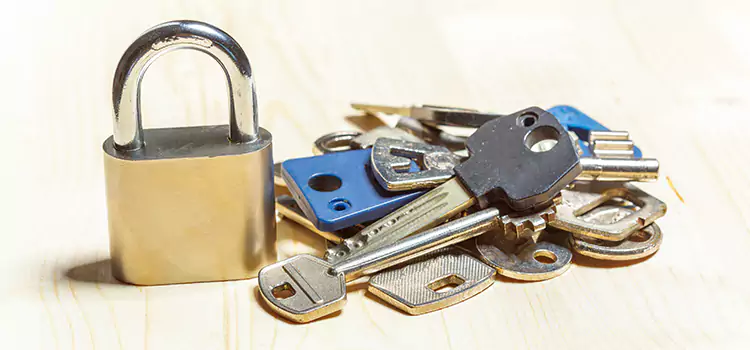 Why Choose Our Broken Key Services in Aurora, IL?