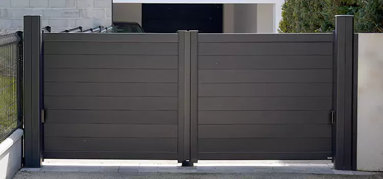 Common Residential Gate Issues We Resolve in Aurora, IL