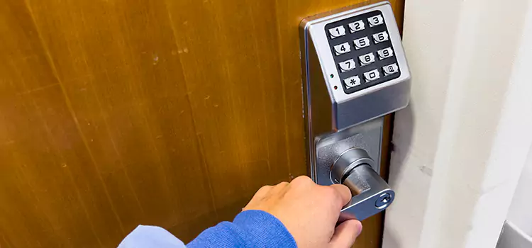 Why Choose Us for Your Keypad Lock Needs in Aurora, IL?
