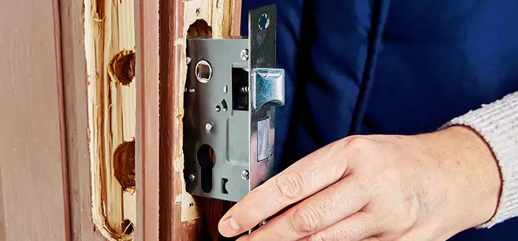 Garage Door Lock Replacement Aurora