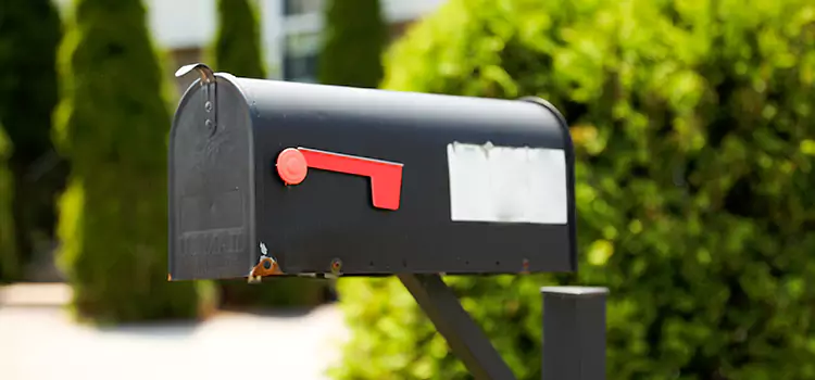 Secure Mailboxes for Packages Aurora